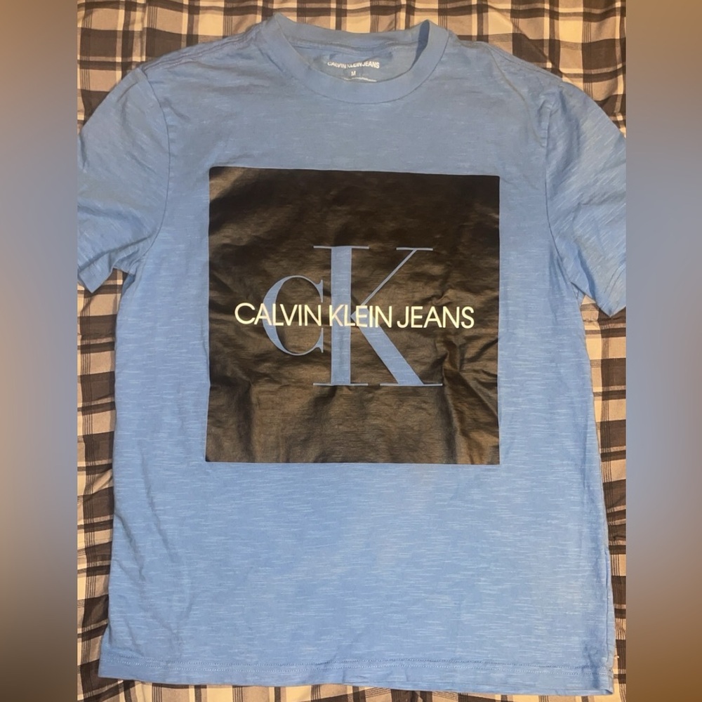 Calvin Klein Big CK Logo Short Sleeved Tee Size Medium